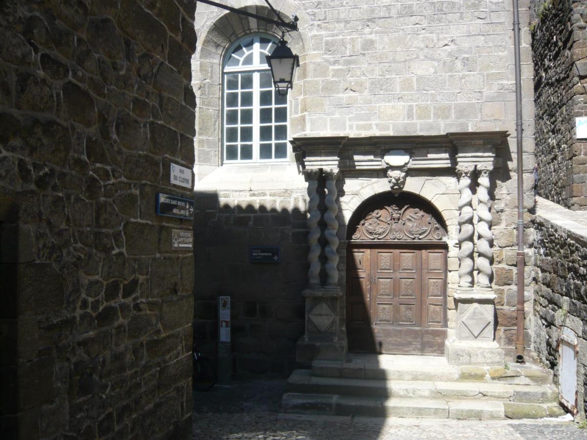 Le Petit St Clair Le Puy-en-Velay Exterior foto