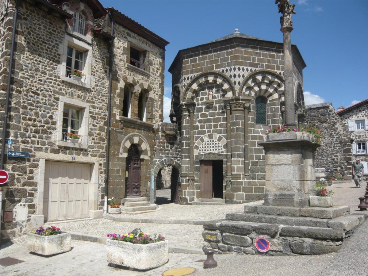 Le Petit St Clair Le Puy-en-Velay Exterior foto