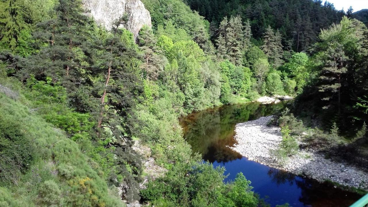 Le Petit St Clair Le Puy-en-Velay Exterior foto