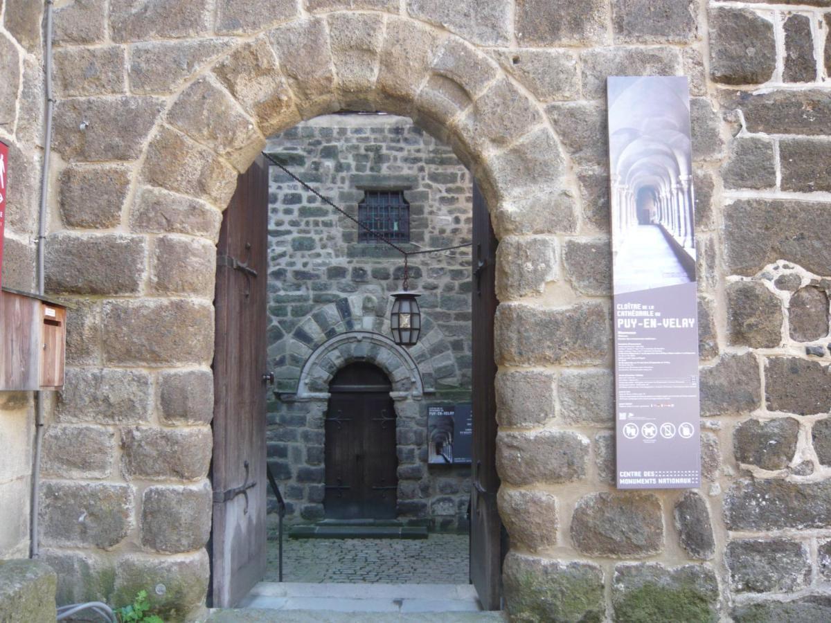 Le Petit St Clair Le Puy-en-Velay Exterior foto